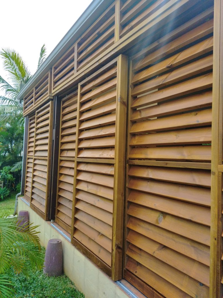 Brise-vue brise vent sur mesure coulissant en bois